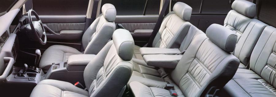 Интерьер Toyota Land Cruiser 80 Sahara 1995 года  (AU) (фото 7 из 10)